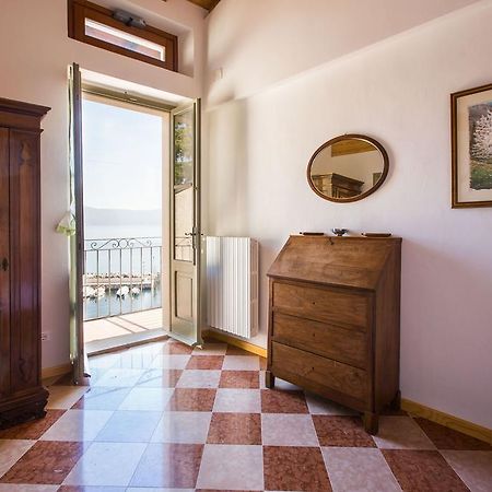 Le Camerine Apartment Water Front Toscolano Maderno Kültér fotó