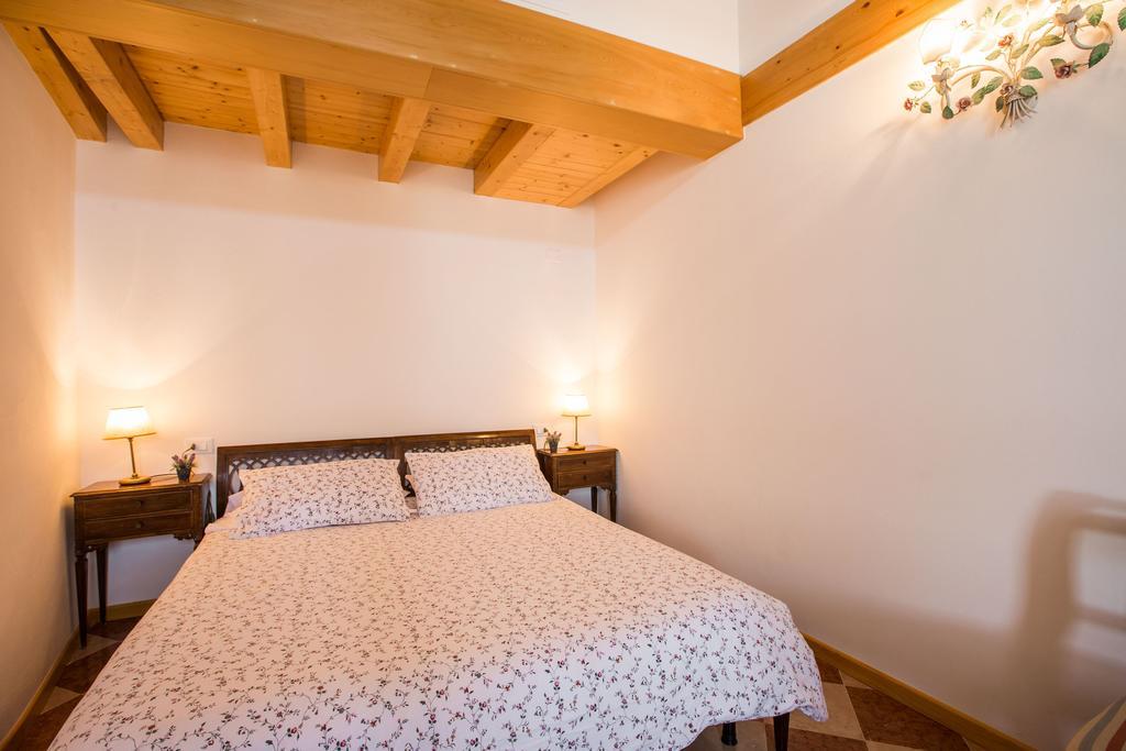 Le Camerine Apartment Water Front Toscolano Maderno Kültér fotó