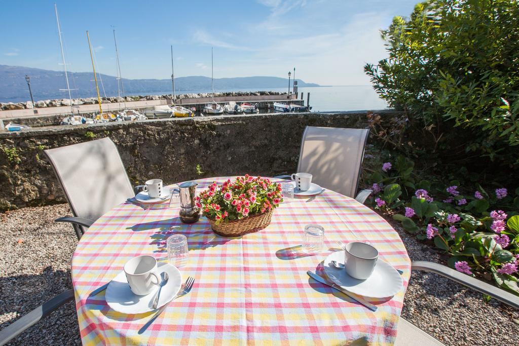 Le Camerine Apartment Water Front Toscolano Maderno Kültér fotó
